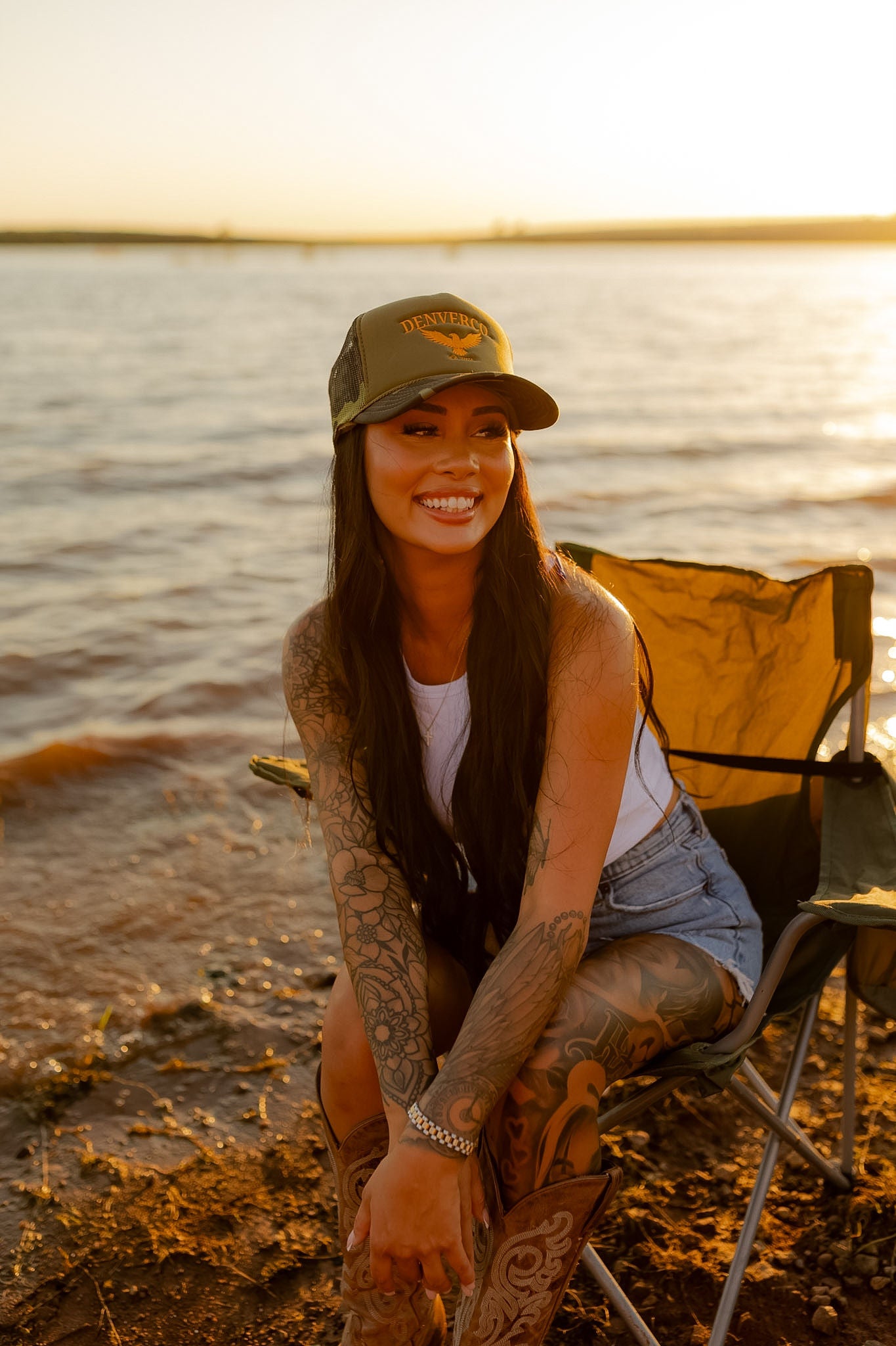DENVERCO. Eagle Embroidered Trucker Hat